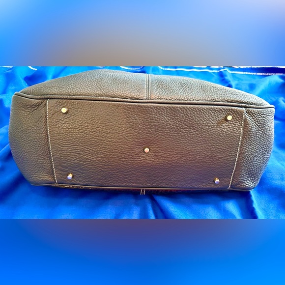 FURLA GENIUNE SOFT ITALIAN LEATHER HANDHELD/SHOULDER BAG-GOOD VINTAGE CONDITION - Picture 16 of 16